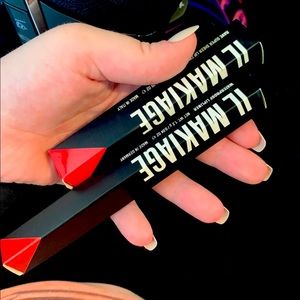 IL Makiage Lipstick Bundle